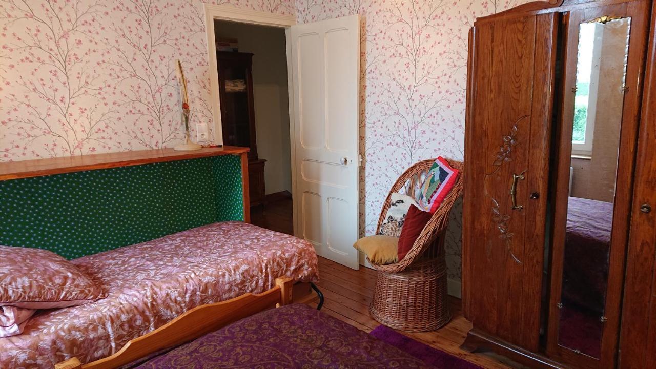 Le Gite Du Herisson, Gite De Charme Et De Confort Le Menoux Luaran gambar